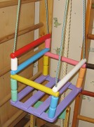 Ирель 11074 Качелька цветная Ирель из бука фото